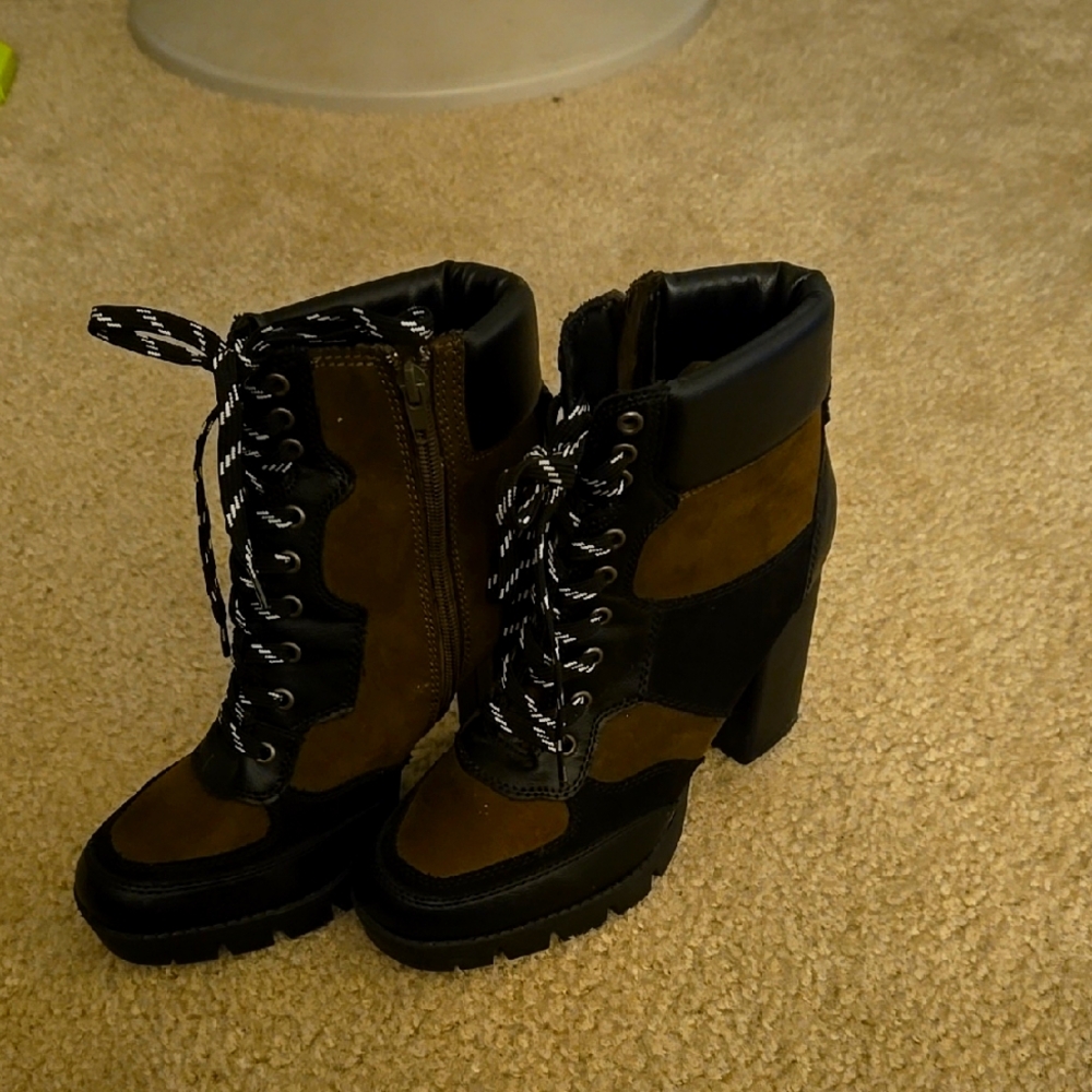 Women's Brown and Black Lace-Up Boots